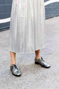 pleated midi skirt