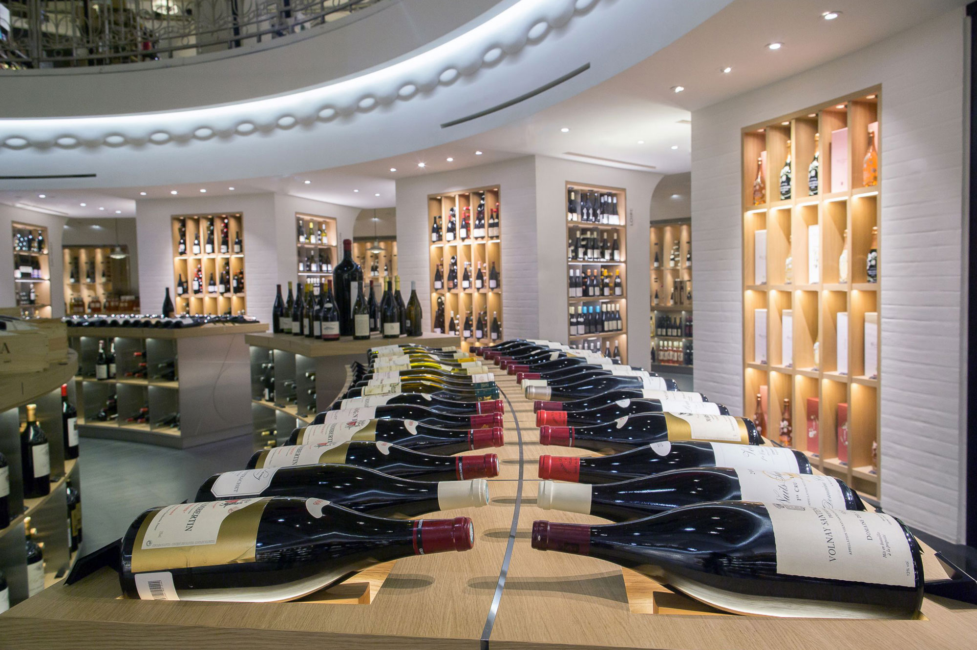 the best wine shop in Paris